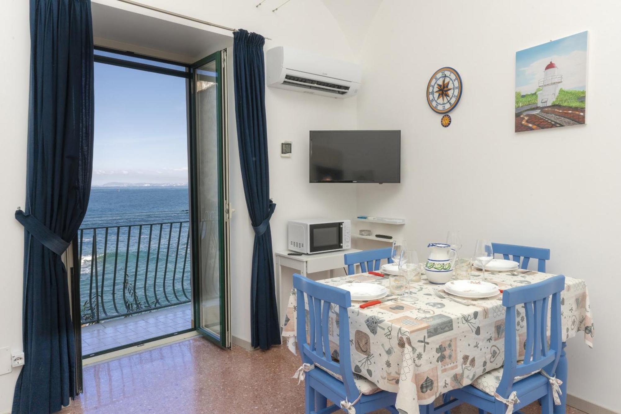 Apartment Sorrento Realty Holidays Mary S